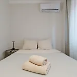 Lovely Fully Equipped Near Subway N5